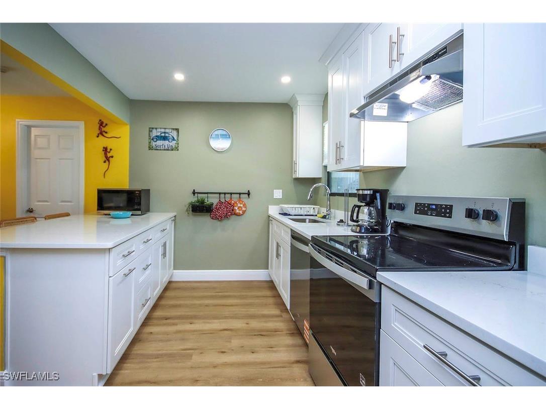 5117 Sea Bell Road #B101 Sanibel FL 33957 225034203 image8