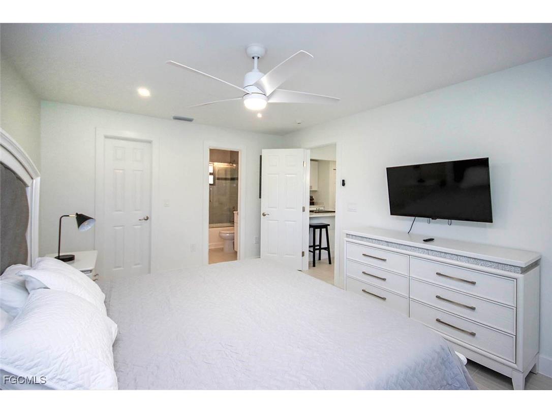 5117 Sea Bell Road #E103 Sanibel FL 33957 2025023136 image13