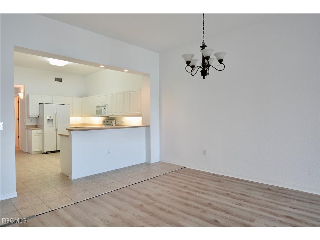 5119 Melbourne Street #C-304 Port Charlotte FL 33980 2025006121 image10