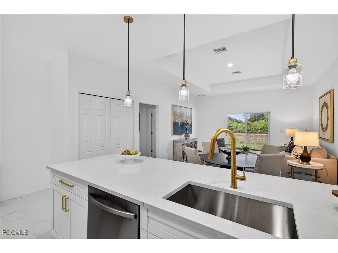 512 Caywood Avenue S Lehigh Acres FL 33974 2026001484 image8