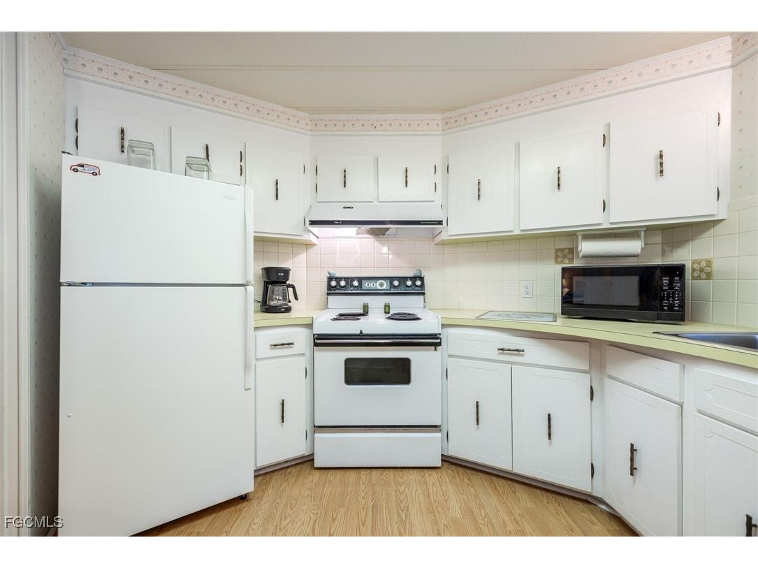 512 Crampton Lane North Fort Myers FL 33903 2026002692 image16