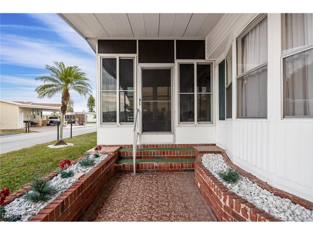 512 Crampton Lane North Fort Myers FL 33903 2026002692 image5