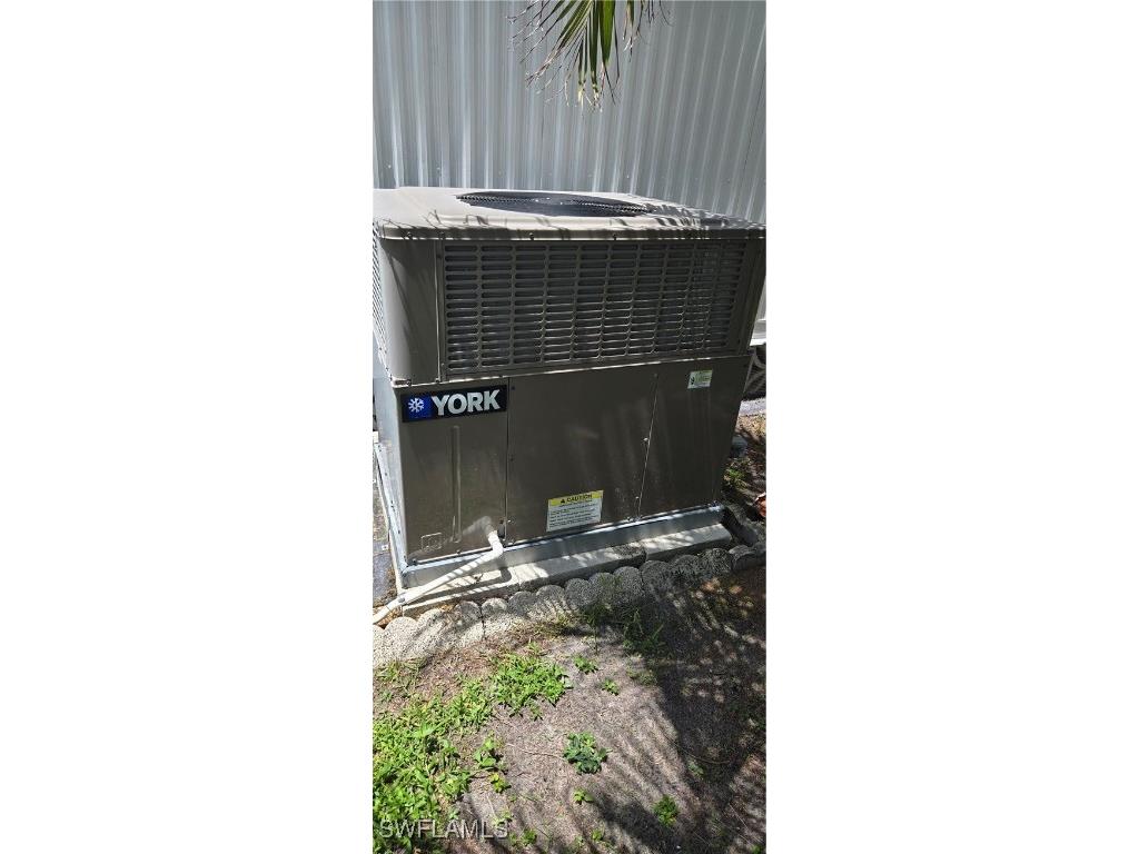 512 Crampton Lane North Fort Myers FL 33903 225055209 image16