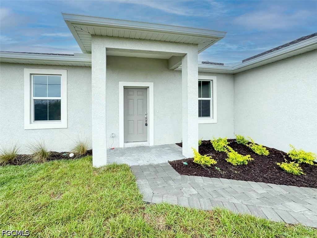 512 NW 25th Avenue Cape Coral FL 33993 2026025291 image2
