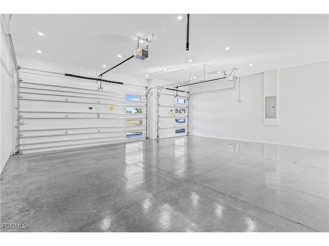 512 NW 35th Place Cape Coral FL 33993 2026000017 image32