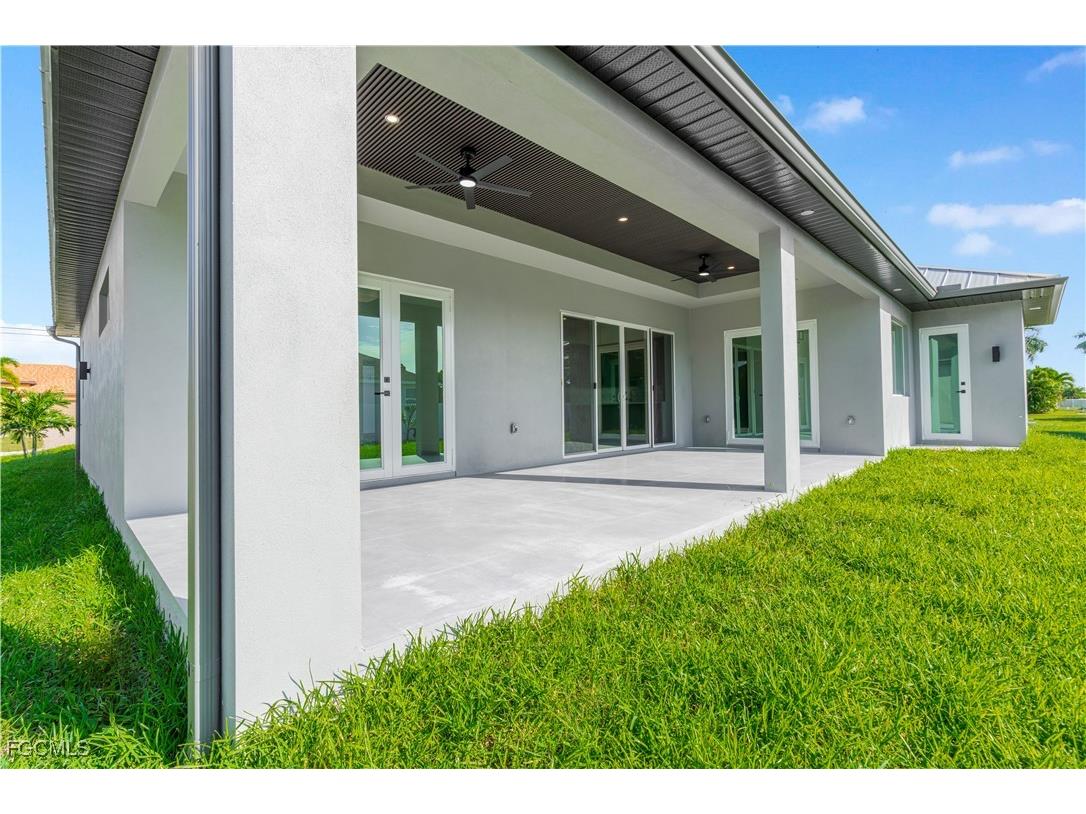 512 NW 35th Place Cape Coral FL 33993 2026000017 image34