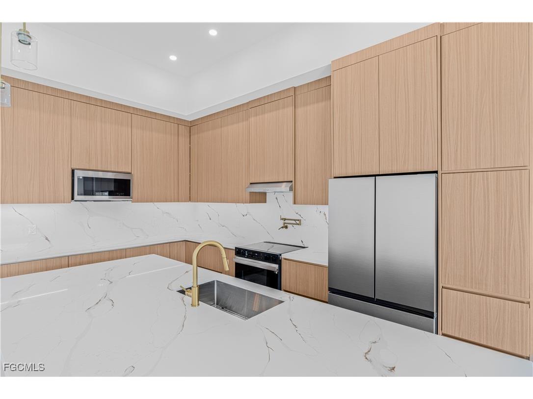 512 NW 35th Place Cape Coral FL 33993 224092938 image17