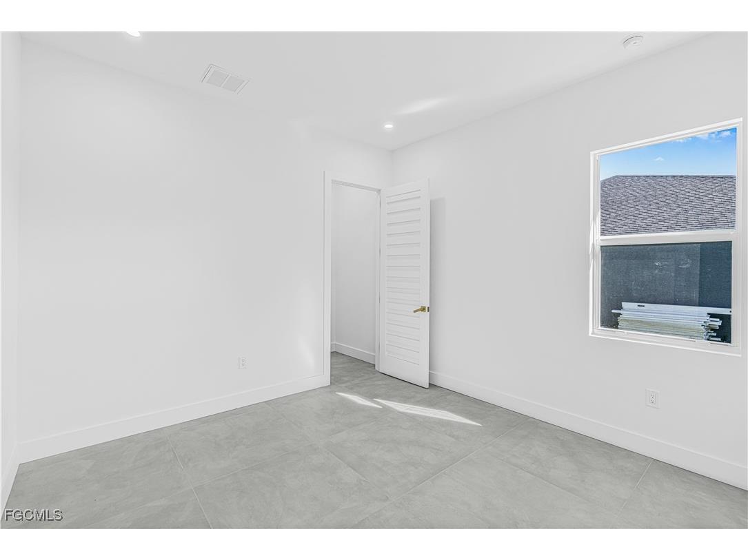 512 NW 35th Place Cape Coral FL 33993 224092938 image24