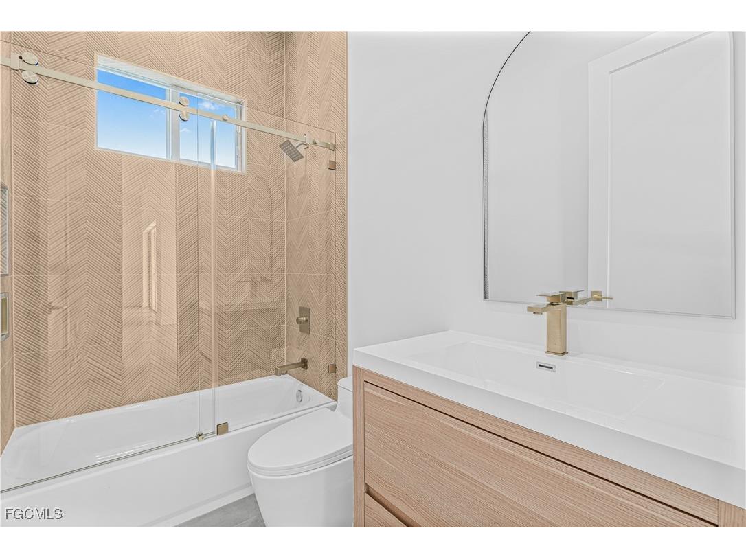 512 NW 35th Place Cape Coral FL 33993 224092938 image26