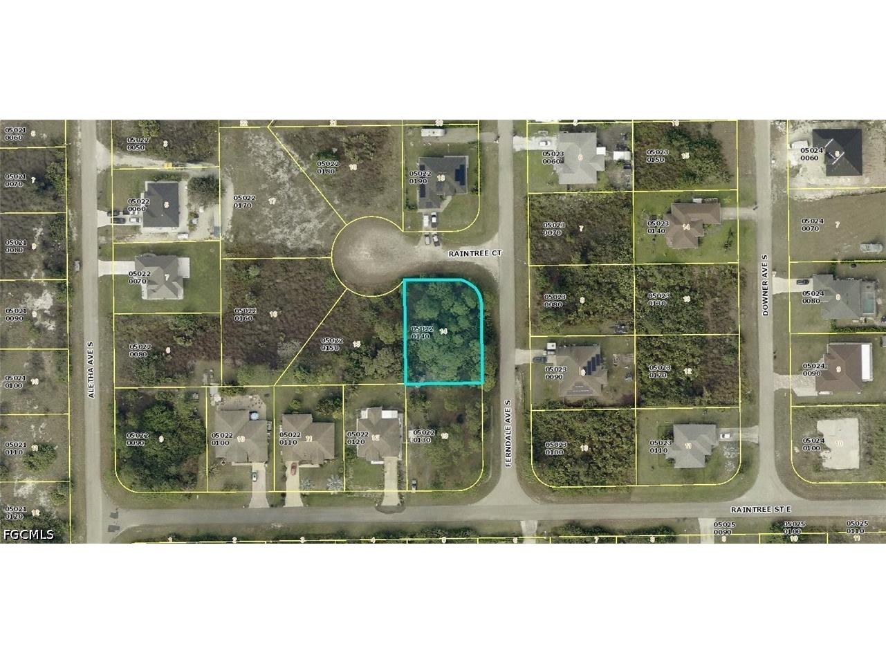 512 Raintree Court Lehigh Acres FL 33974 2026017963 image1