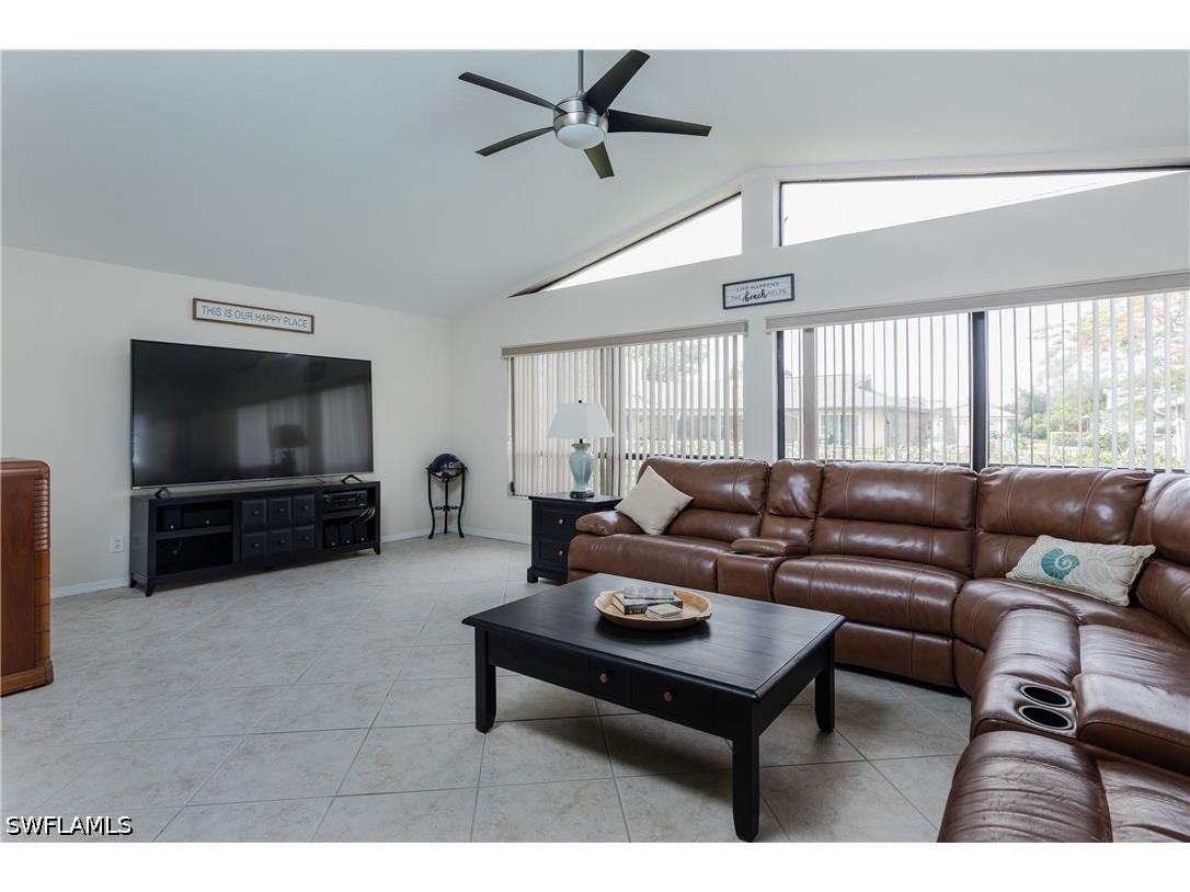 512 SE 33rd Terrace Cape Coral FL 33904 226017903 image13