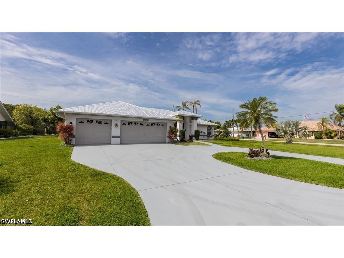 512 SE 33rd Terrace Cape Coral FL 33904 226017903 image2
