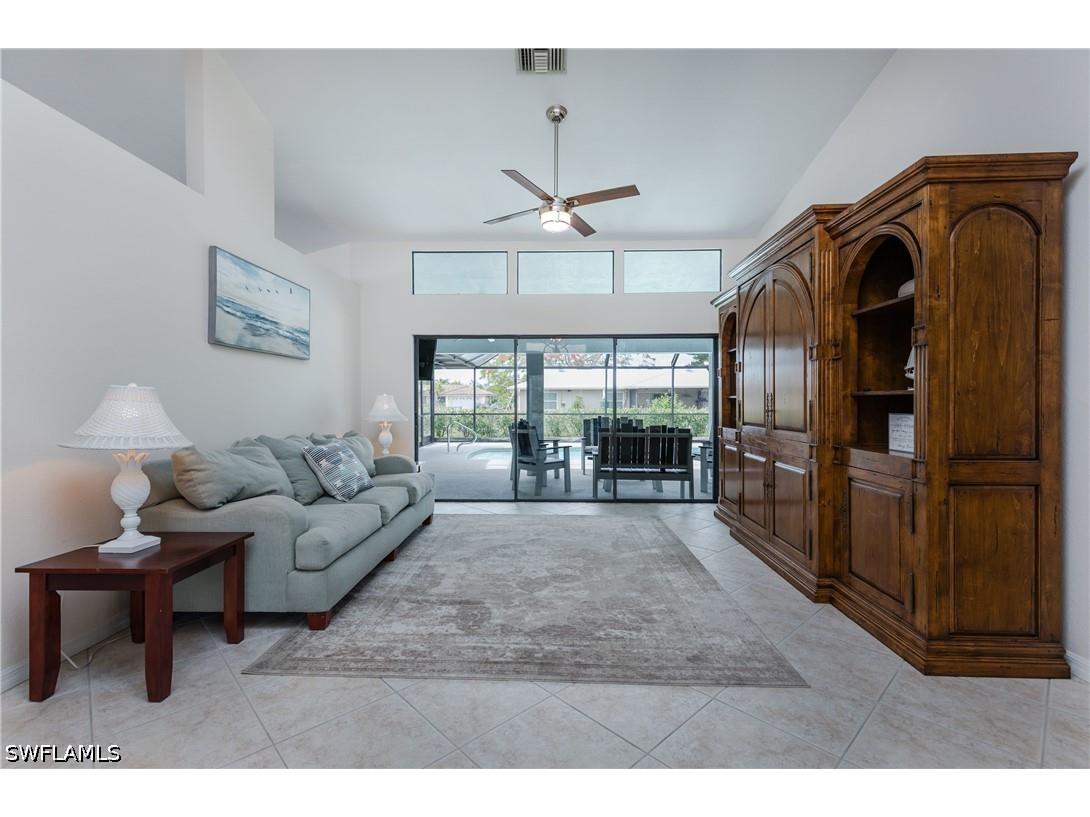 512 SE 33rd Terrace Cape Coral FL 33904 226017903 image6