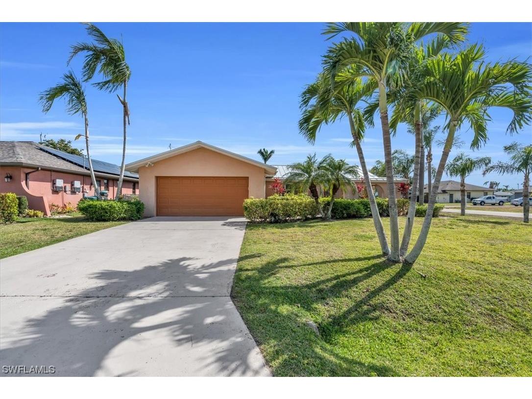 512 SE 35th Terrace Cape Coral FL 33904 223011994 image1