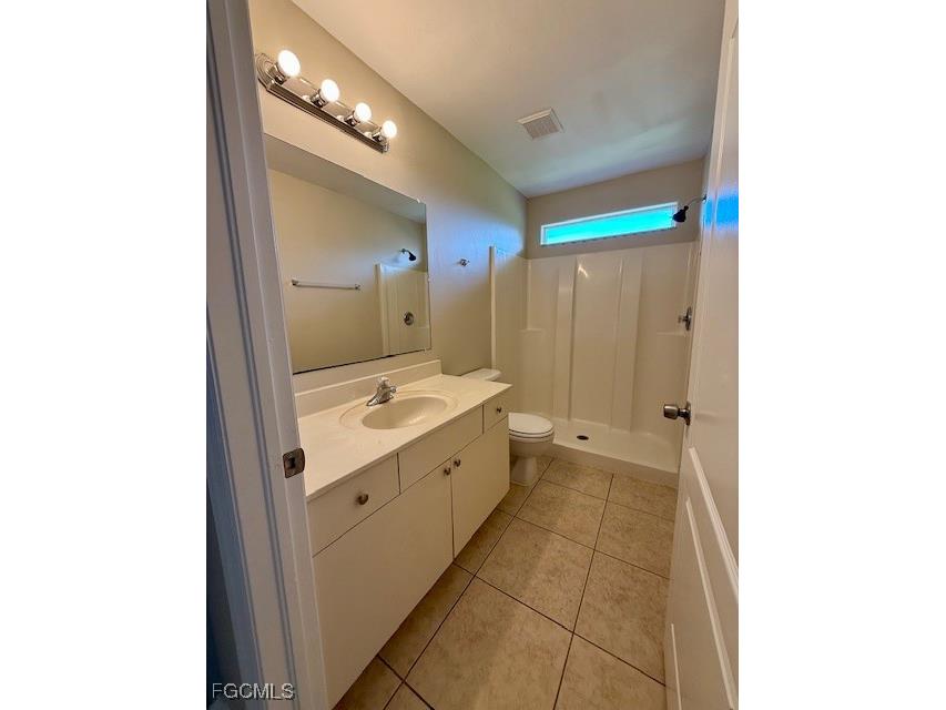 512 SE 6th Place Cape Coral FL 33990 2025017882 image16