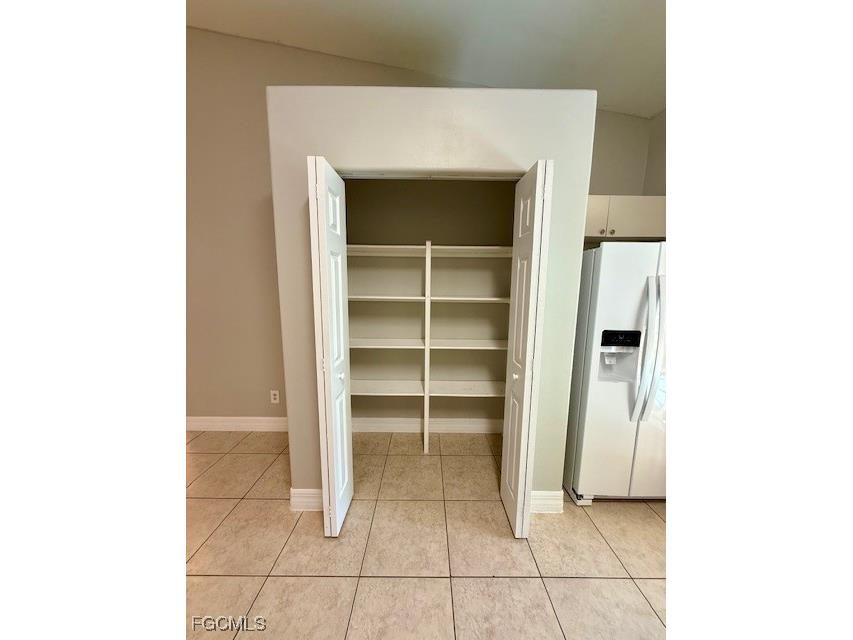 512 SE 6th Place Cape Coral FL 33990 2025017882 image8