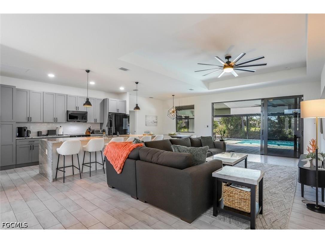 512 SW 15th Street Cape Coral FL 33991 2026019948 image5