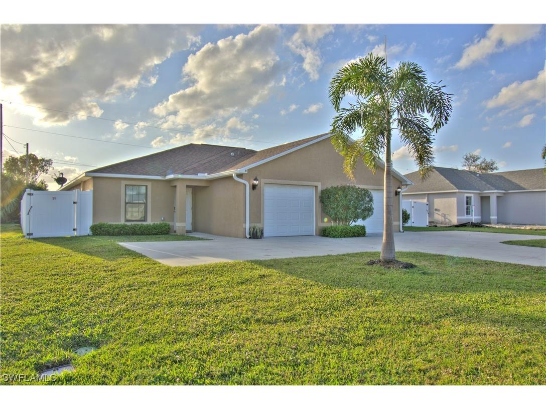 512 Skyline Boulevard Cape Coral FL 33991 224007711 image1
