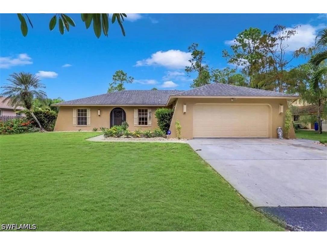 5121 Teak Wood Drive Naples FL 34119 226016072 image1