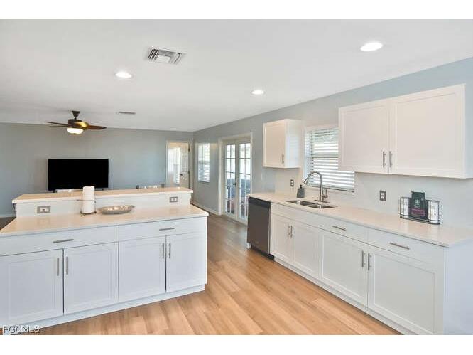 5122 Beecher Street Lehigh Acres FL 33971 2026010297 image8