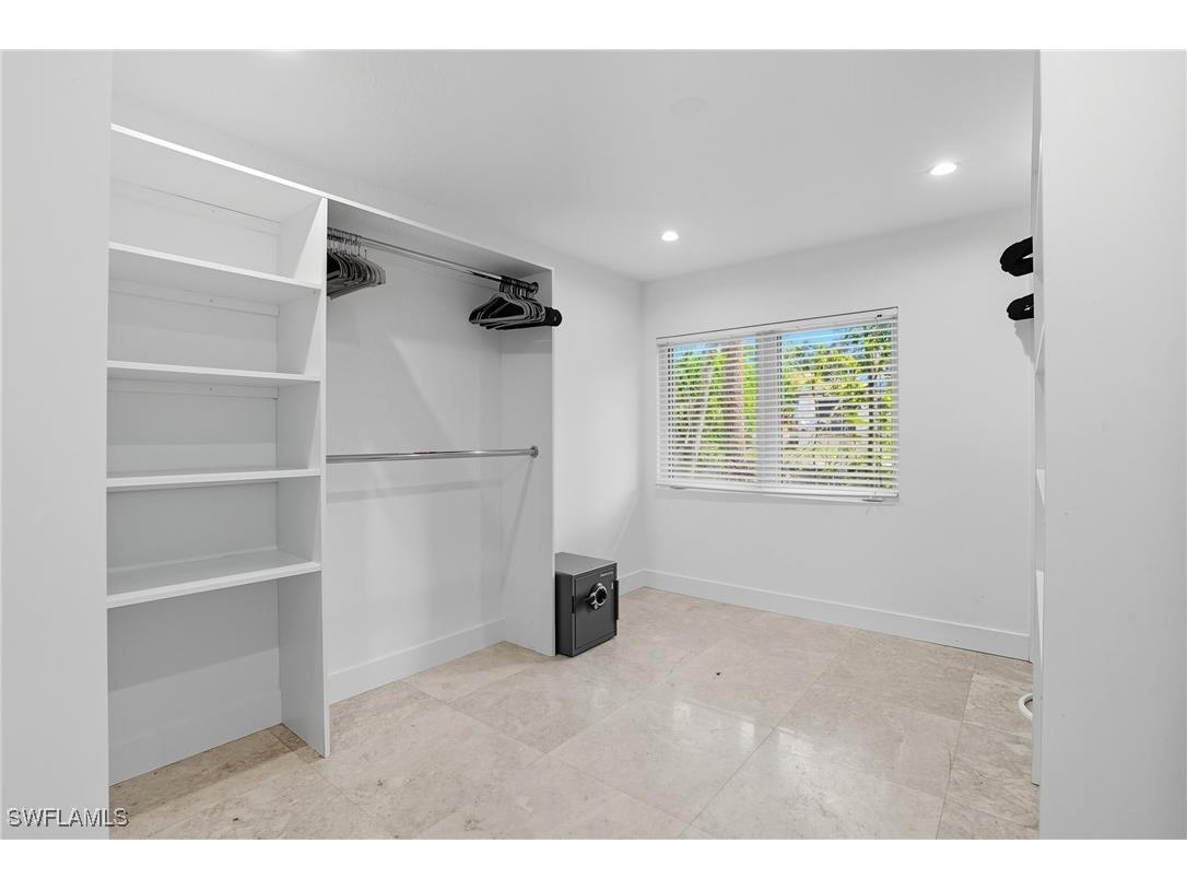 5122 Starfish Avenue Naples FL 34103 225072473 image16