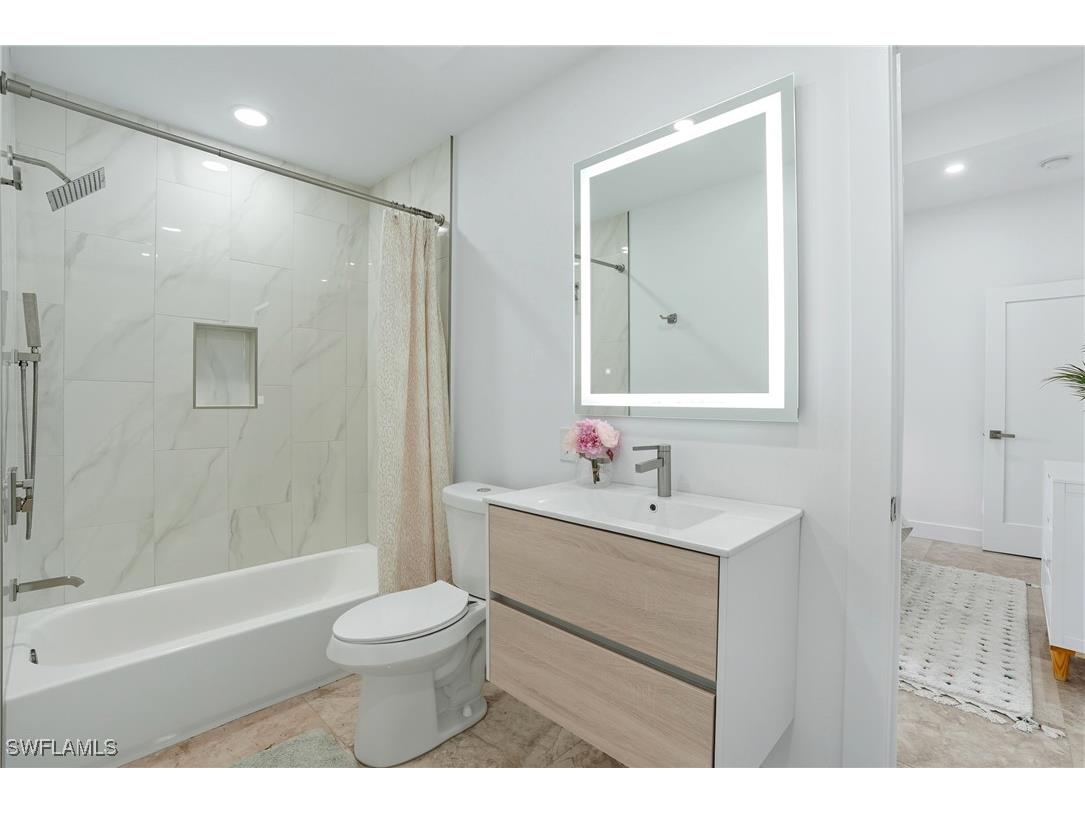 5122 Starfish Avenue Naples FL 34103 225072473 image20