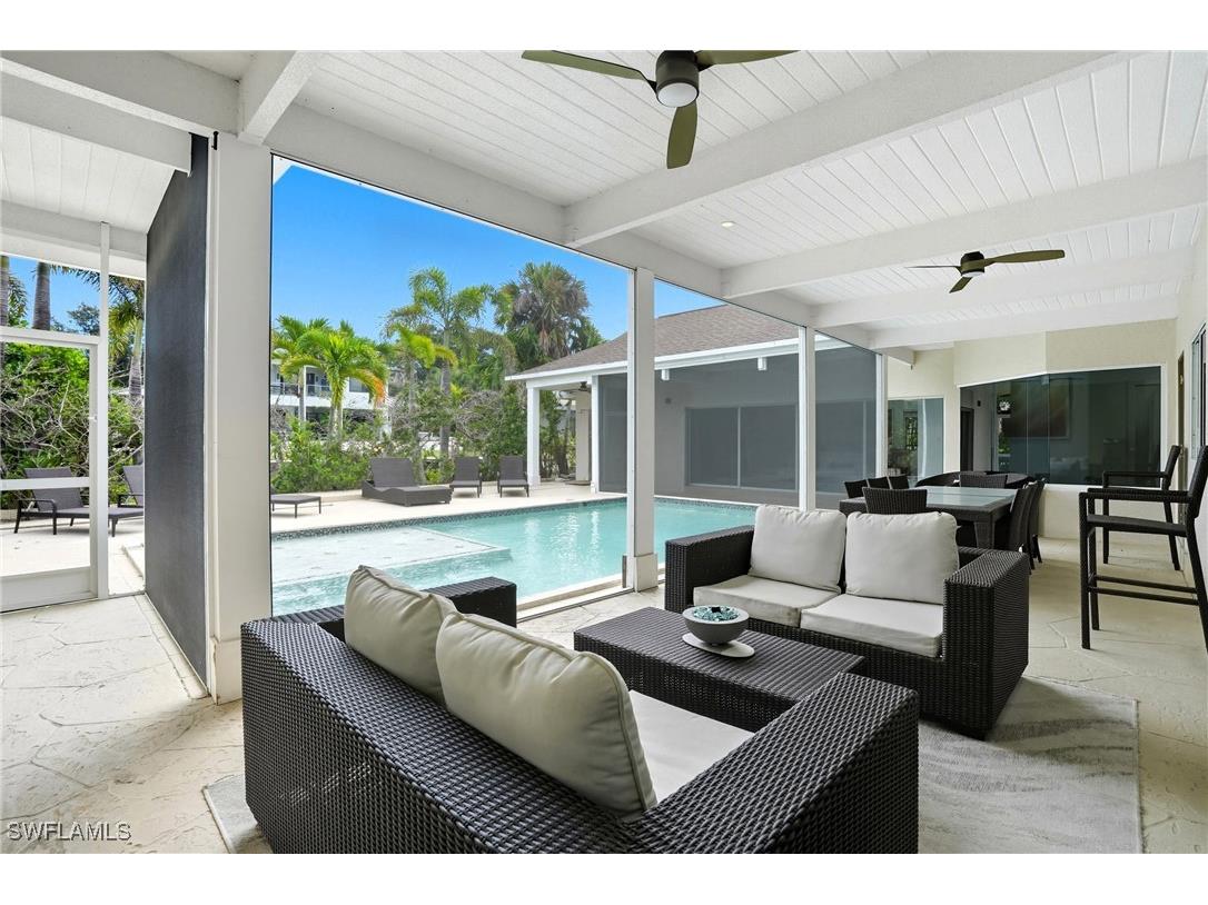 5122 Starfish Avenue Naples FL 34103 225072473 image4