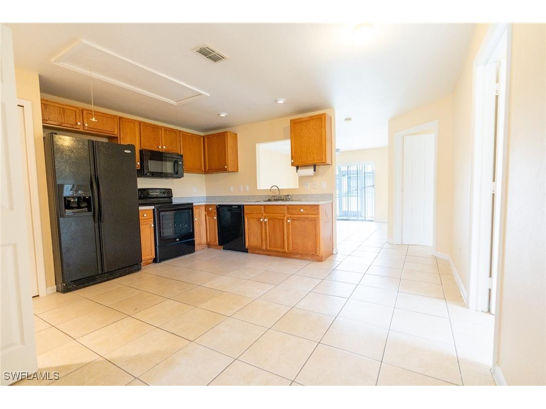 5124/5126 30th Street SW Lehigh Acres FL 33973 225059766 image7