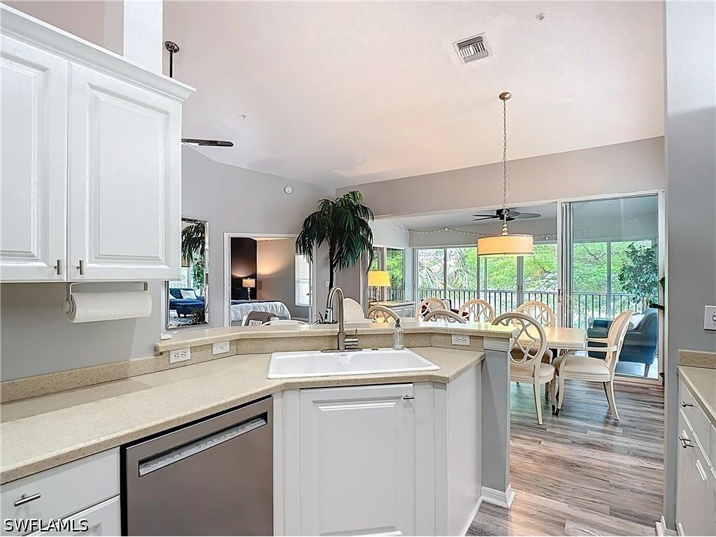 5125 Cedar Springs Drive #204 Naples FL 34110 226014073 image17