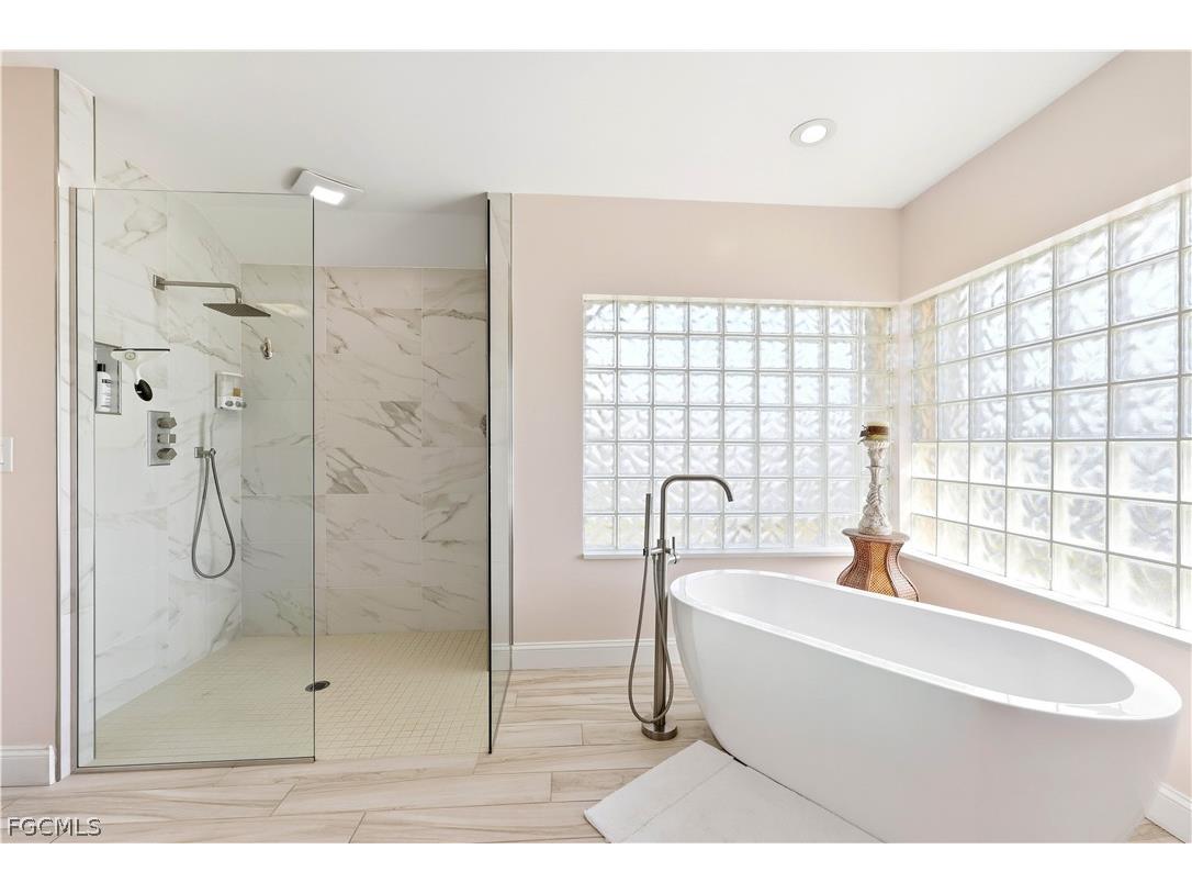5125 Sunnybrook Court Cape Coral FL 33904 2026007618 image19