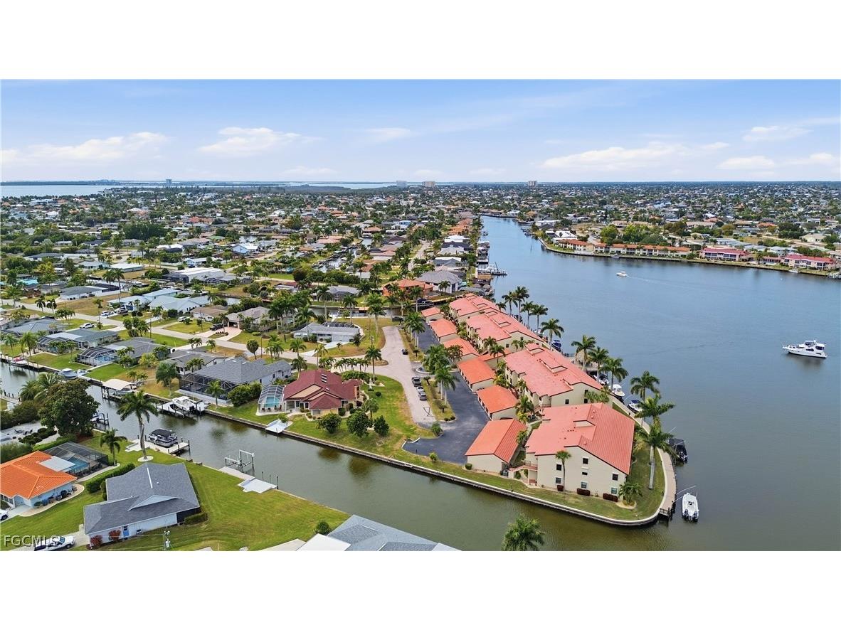 5125 Sunnybrook Court Cape Coral FL 33904 2026007618 image48
