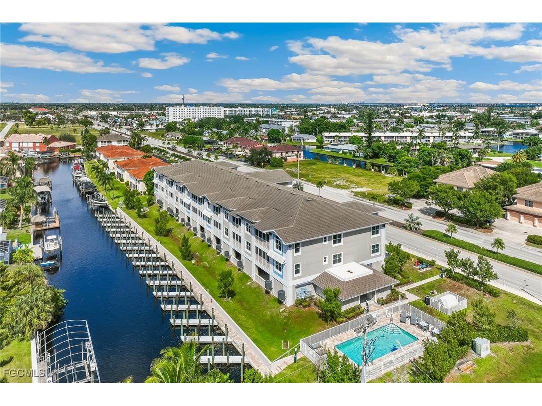 5126 Coronado Parkway Cape Coral FL 33904 2025017962 image1