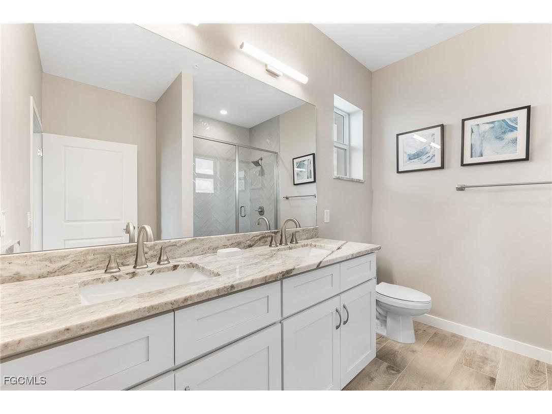 5126 Coronado Parkway Cape Coral FL 33904 2025017962 image16