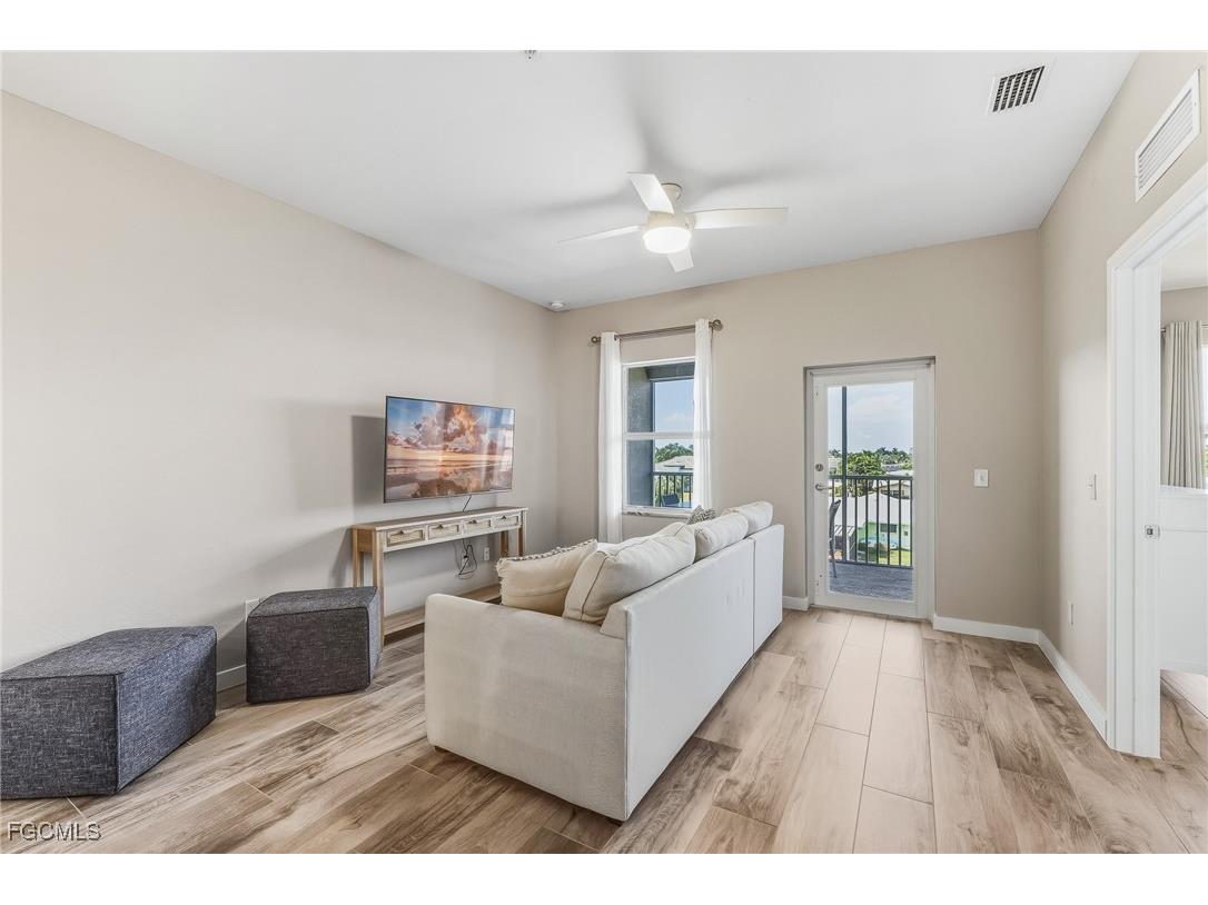 5126 Coronado Parkway Cape Coral FL 33904 2025017962 image23