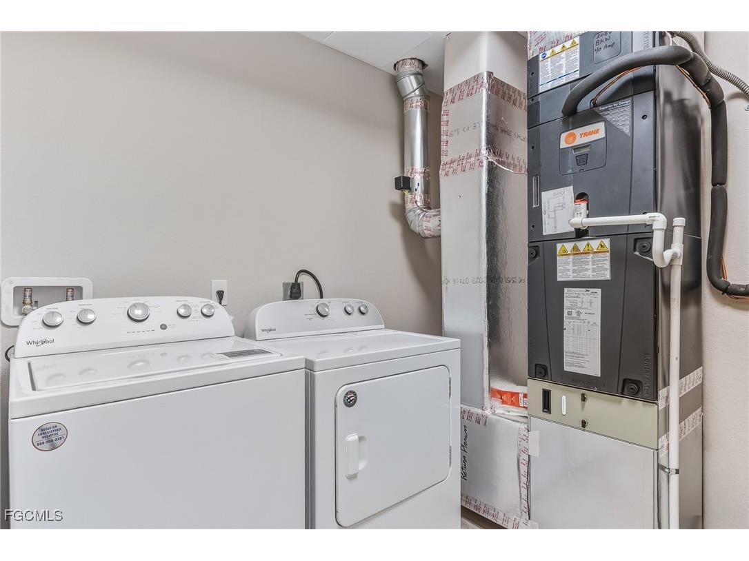 5126 Coronado Parkway Cape Coral FL 33904 2025017962 image34