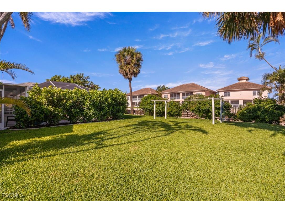 5128 York Court Cape Coral FL 33904 2025020286 image41