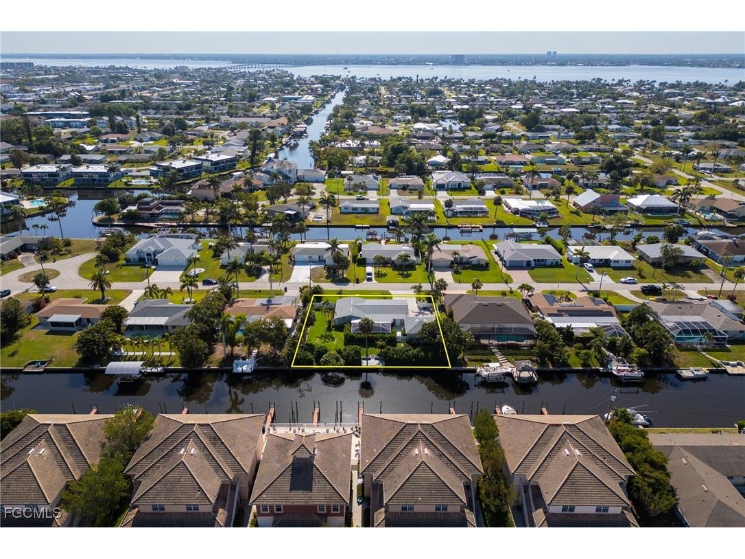 5128 York Court Cape Coral FL 33904 2025020286 image46