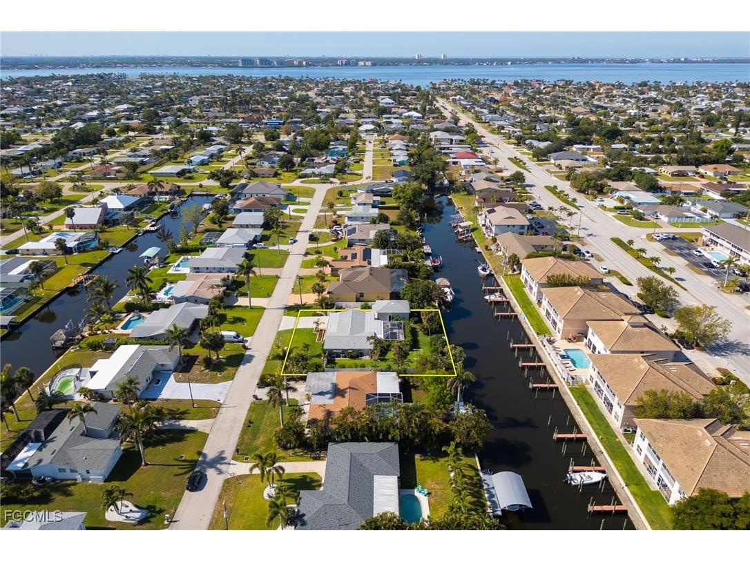 5128 York Court Cape Coral FL 33904 2025020286 image5