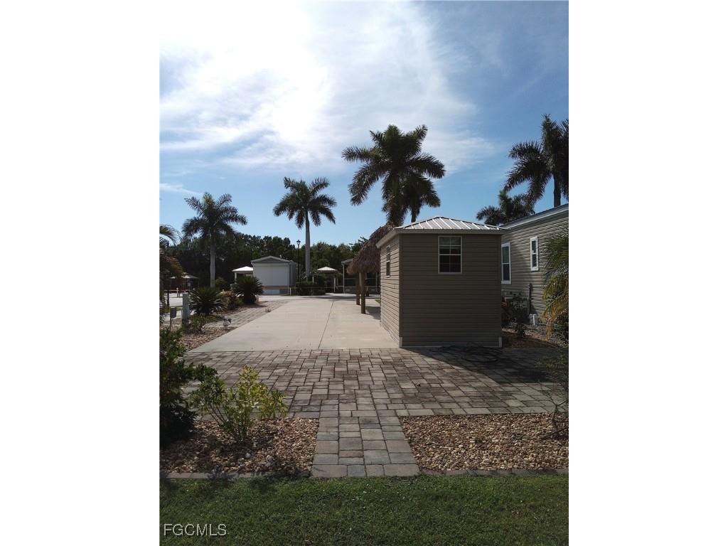5129 Cypress Trail Resort Circle Fort Myers FL 33905 2025011284 image15