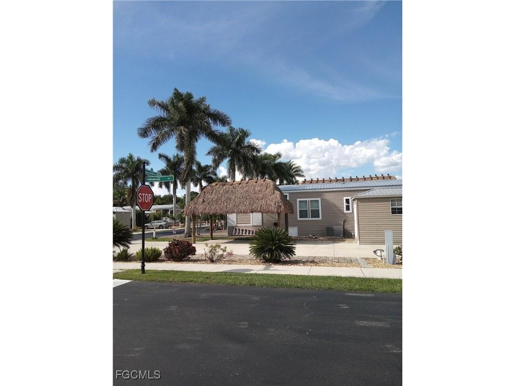 5129 Cypress Trail Resort Circle Fort Myers FL 33905 2025011284 image17
