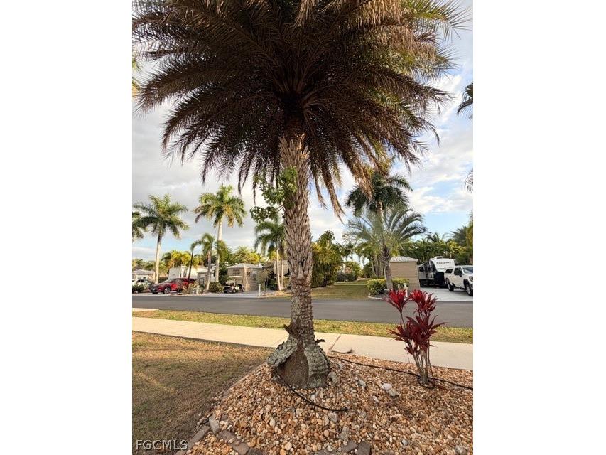 5129 Cypress Trail Resort Circle Fort Myers FL 33905 2025011284 image25