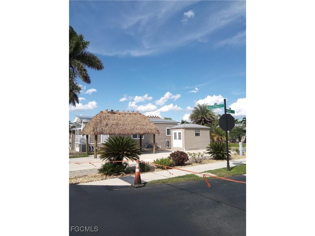 5129 Cypress Trail Resort Circle Fort Myers FL 33905 2025011284 image5