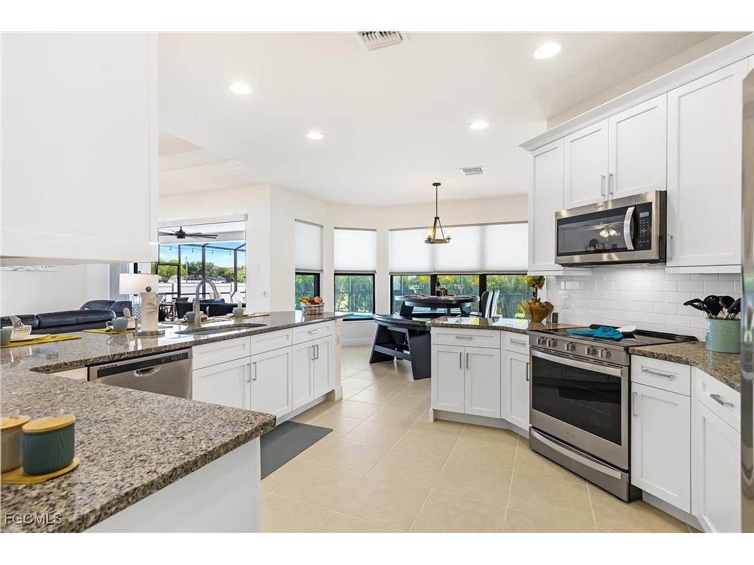 5129 SW 16th Place Cape Coral FL 33914 2025002858 image6