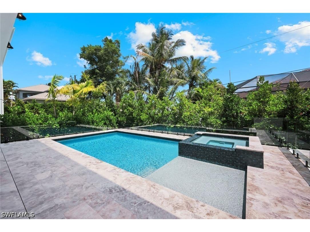 513 92nd Avenue N Naples FL 34108 226012007 image49