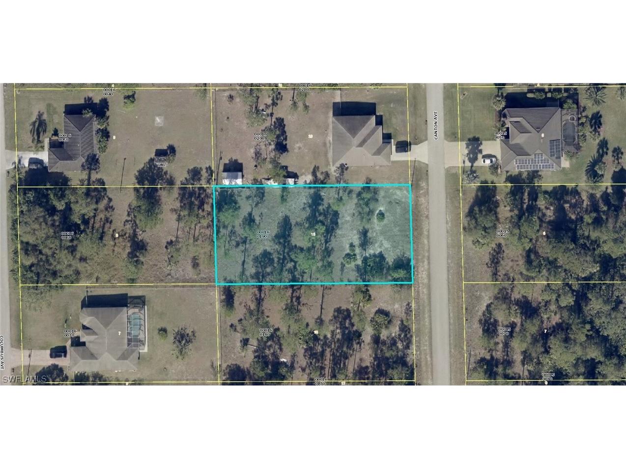 513 Canton Avenue Lehigh Acres FL 33972 223043231 image1