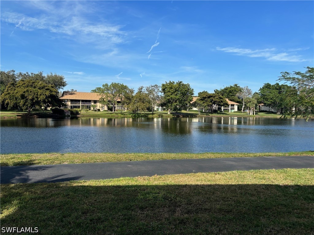 513 Lake Louise Circle #101 Naples FL 34110 226027259 image4