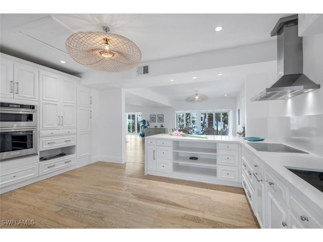 513 Lighthouse Way Sanibel FL 33957 225055831 image12