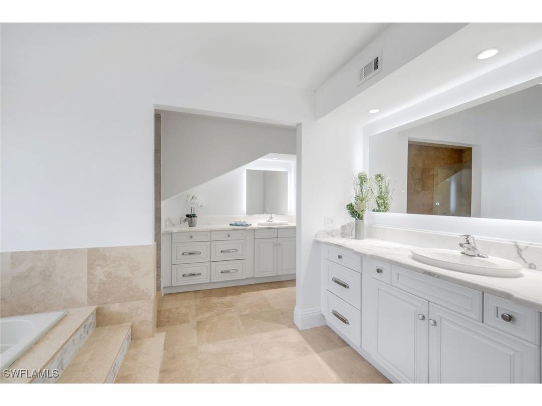 513 Lighthouse Way Sanibel FL 33957 225055831 image27