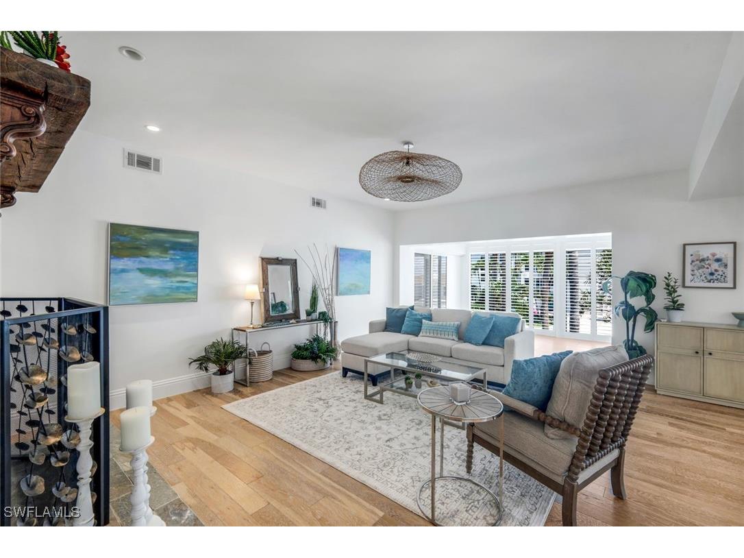 513 Lighthouse Way Sanibel FL 33957 225055831 image6