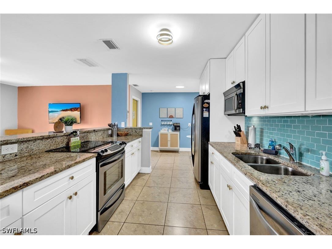 513 Monterey Avenue Cape Coral FL 33904 226016141 image10